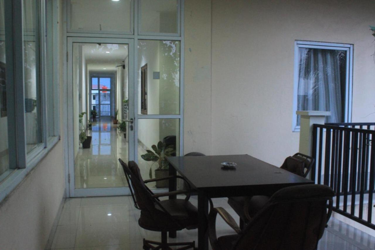 Ragunan Residence Syaridin ジャカルタ エクステリア 写真