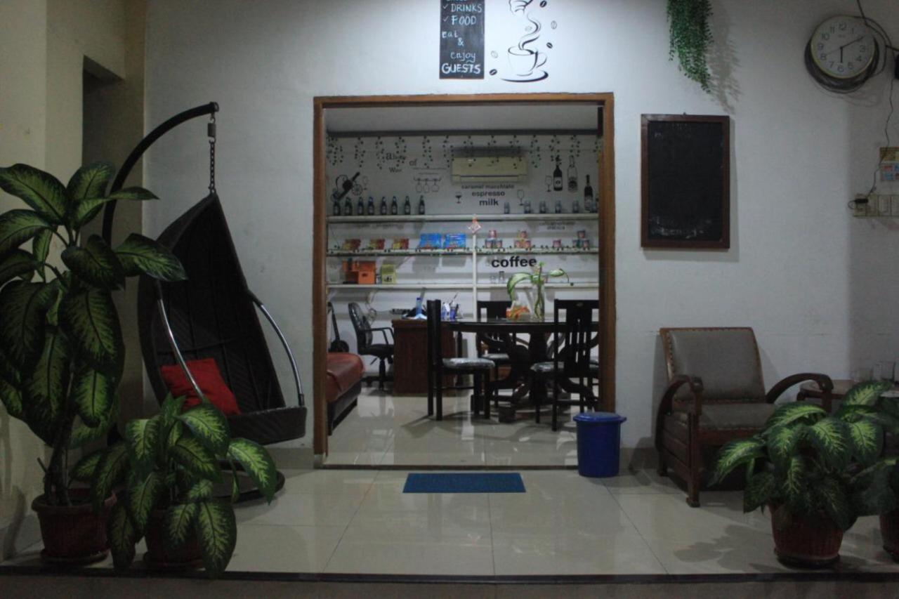 Ragunan Residence Syaridin ジャカルタ エクステリア 写真