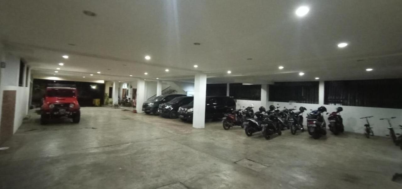 Ragunan Residence Syaridin ジャカルタ エクステリア 写真